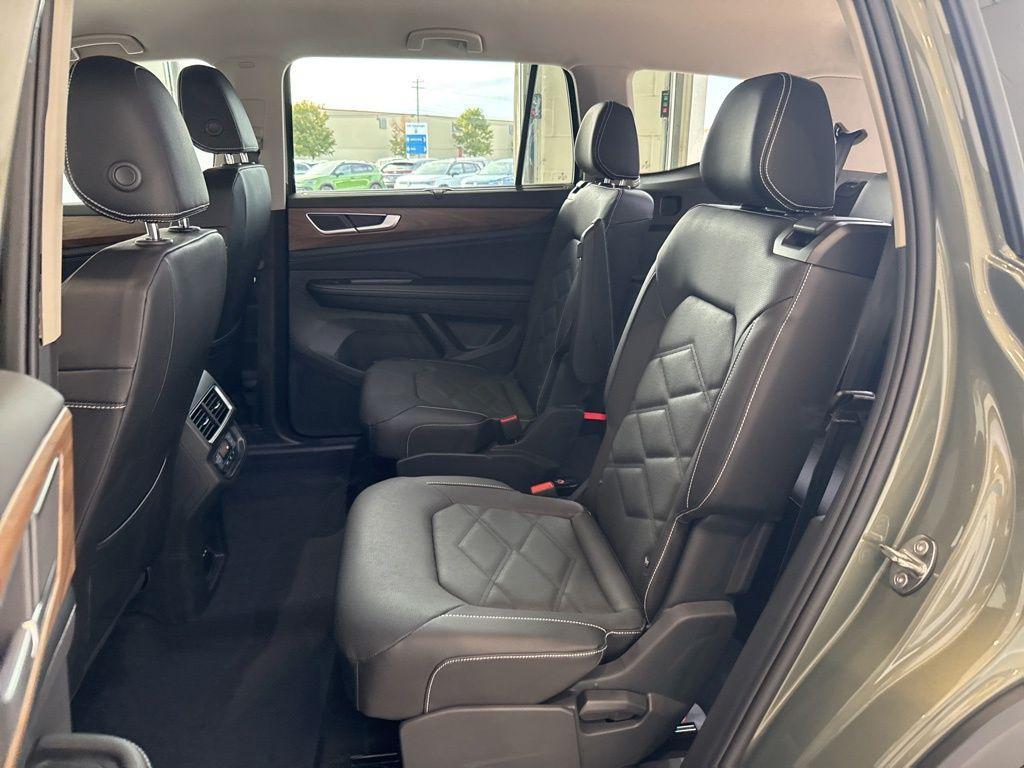 new 2026 Volkswagen Atlas car, priced at $48,640