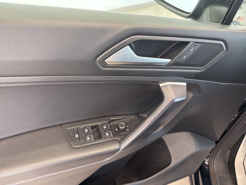 used 2021 Volkswagen Tiguan car, priced at $20,575