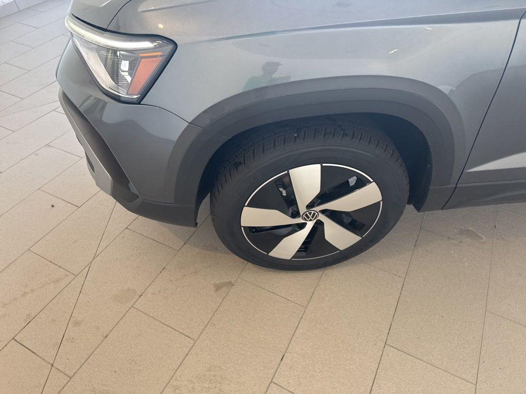 new 2025 Volkswagen Taos car, priced at $28,221