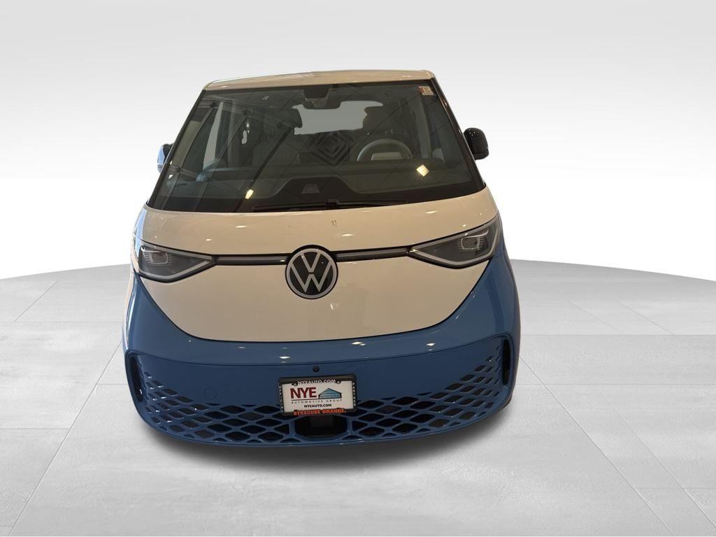 new 2025 Volkswagen ID. Buzz car, priced at $67,427
