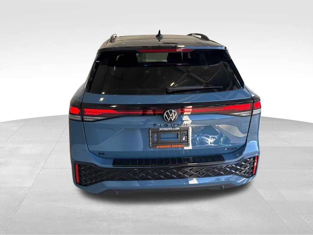 new 2025 Volkswagen Tiguan car, priced at $40,472