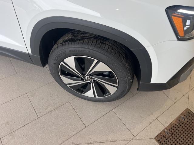 new 2025 Volkswagen Taos car, priced at $32,921