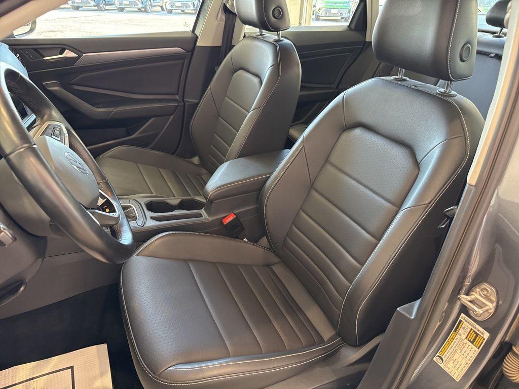 used 2022 Volkswagen Jetta car, priced at $20,340