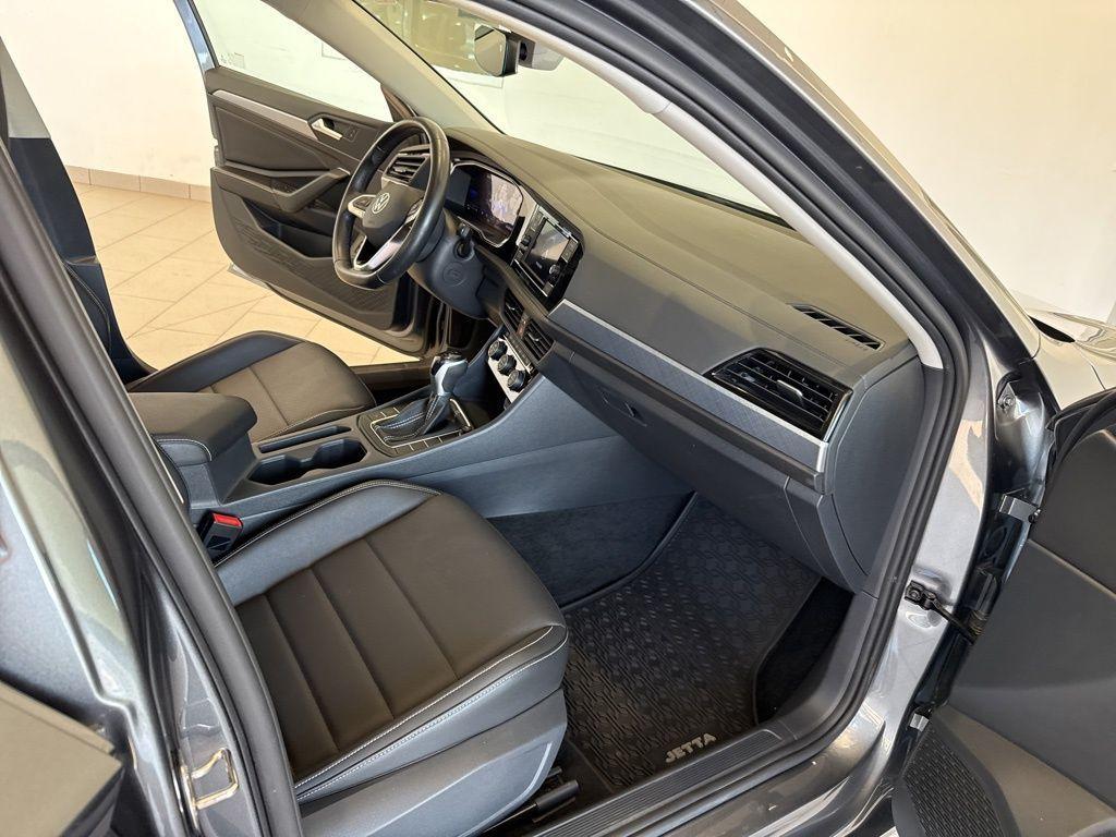 used 2022 Volkswagen Jetta car, priced at $20,340