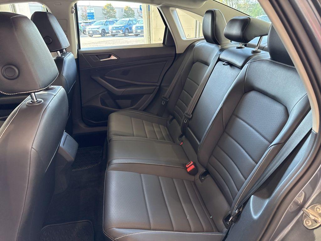 used 2022 Volkswagen Jetta car, priced at $20,340