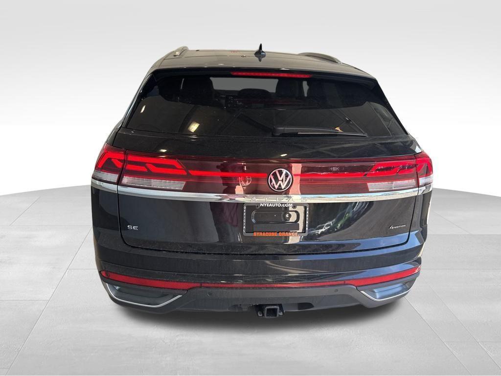 new 2026 Volkswagen Atlas Cross Sport car, priced at $48,526
