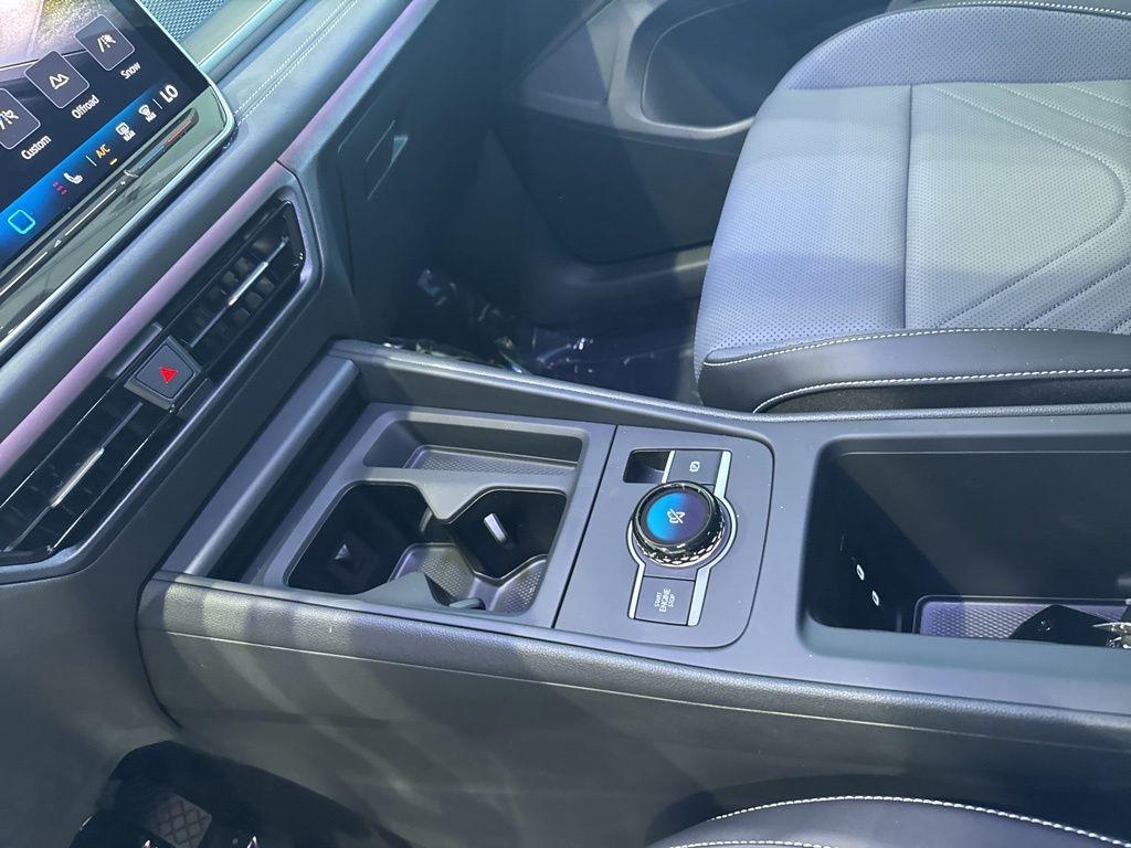 new 2025 Volkswagen Tiguan car, priced at $35,871