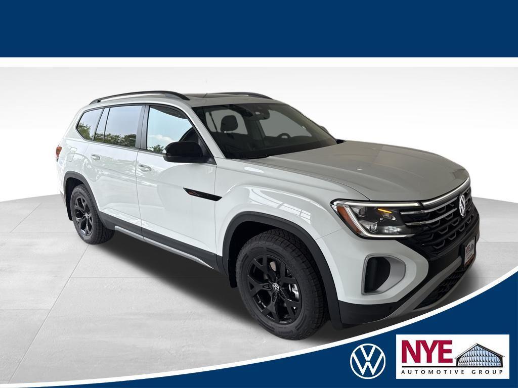 new 2025 Volkswagen Atlas car, priced at $47,916