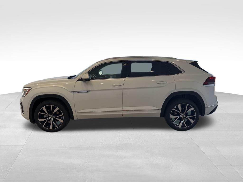 new 2026 Volkswagen Atlas Cross Sport car, priced at $56,186