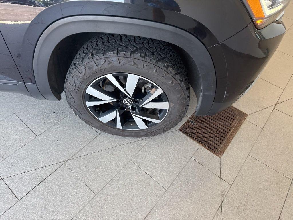 used 2022 Volkswagen Atlas Cross Sport car, priced at $24,925