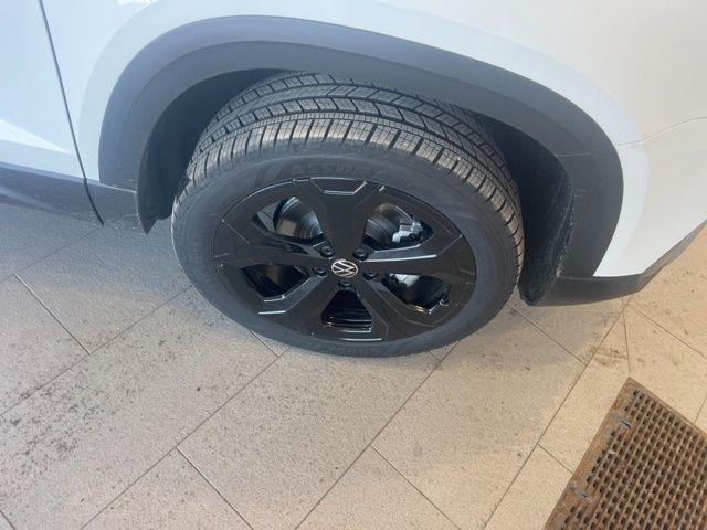 new 2025 Volkswagen Taos car, priced at $36,621