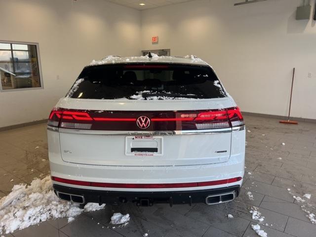 new 2025 Volkswagen Atlas Cross Sport car, priced at $54,081