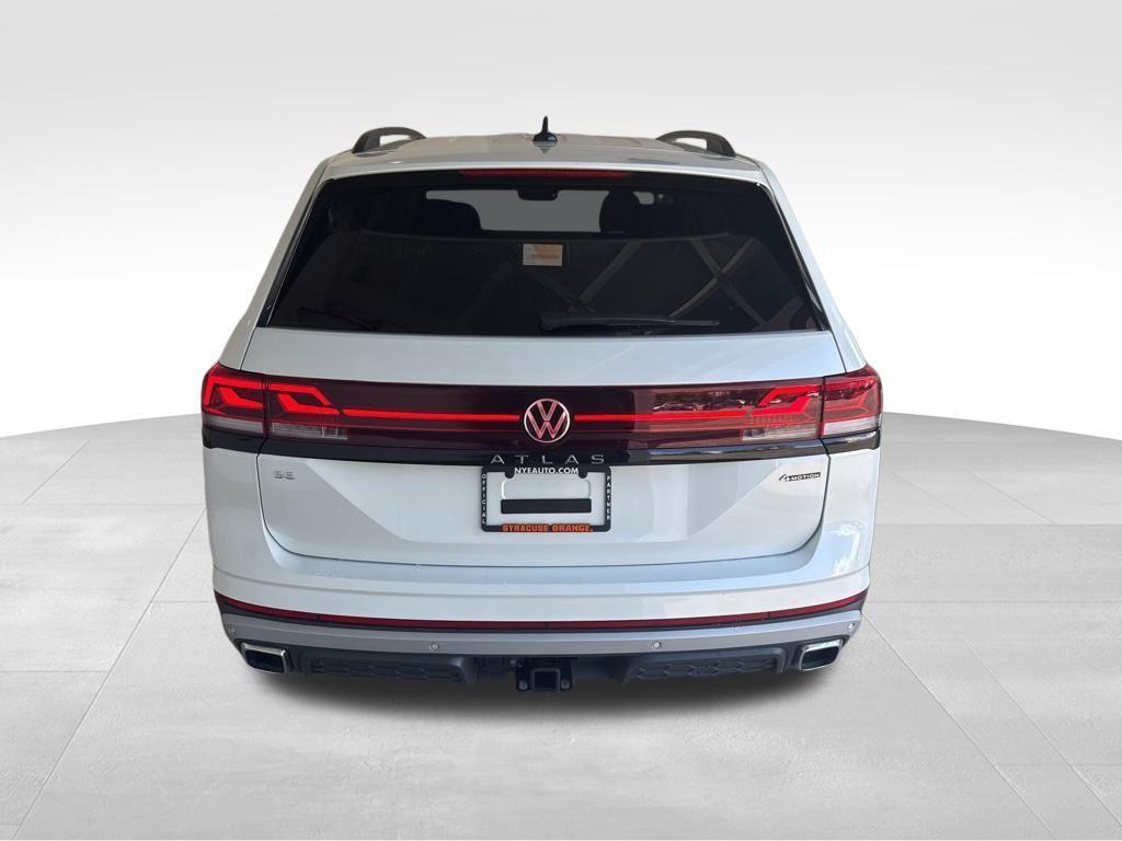 new 2026 Volkswagen Atlas car, priced at $51,652