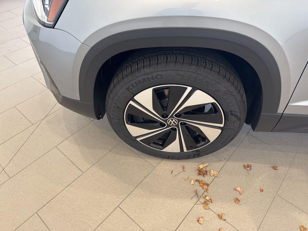 new 2025 Volkswagen Taos car, priced at $32,332