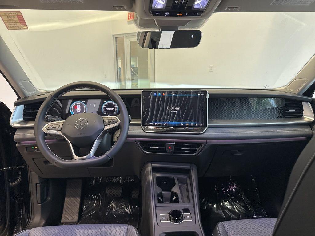 new 2025 Volkswagen Tiguan car, priced at $37,487