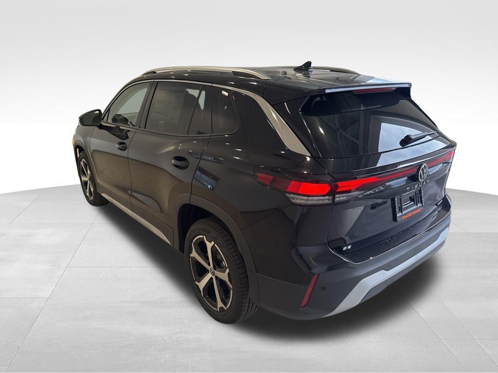 new 2025 Volkswagen Tiguan car, priced at $37,487