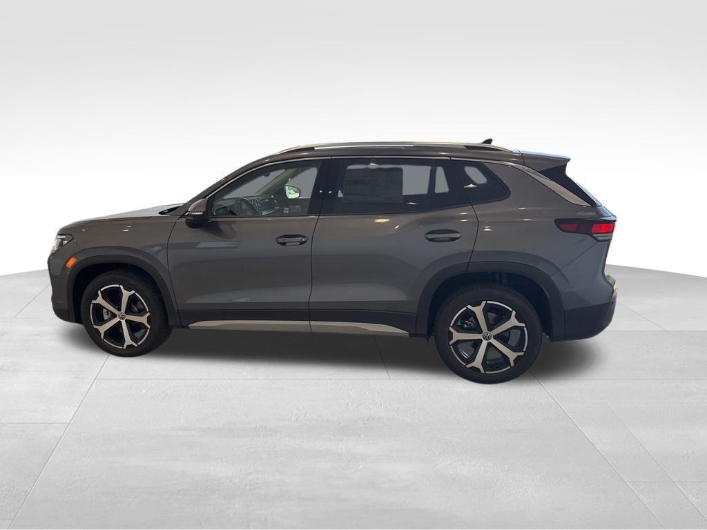 new 2025 Volkswagen Tiguan car, priced at $35,321