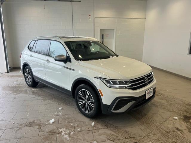 new 2024 Volkswagen Tiguan car, priced at $34,951