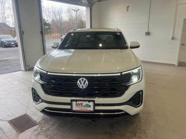 new 2025 Volkswagen Atlas Cross Sport car, priced at $55,581