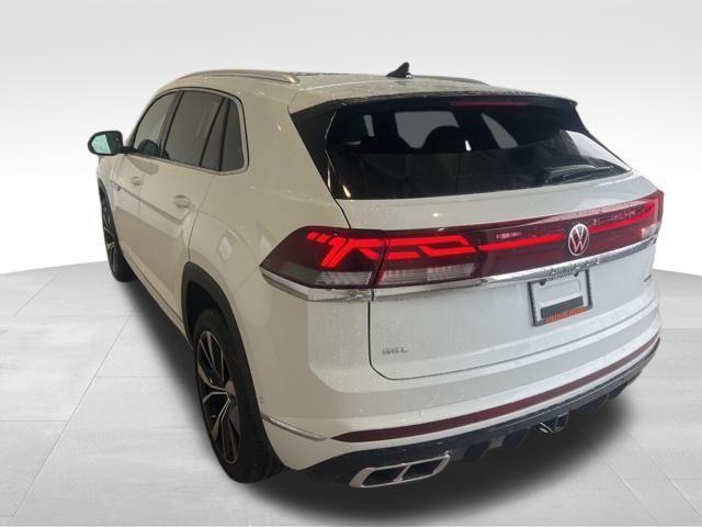 new 2025 Volkswagen Atlas Cross Sport car, priced at $54,081