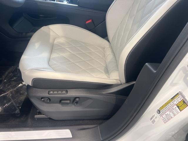 new 2025 Volkswagen Atlas Cross Sport car, priced at $55,581