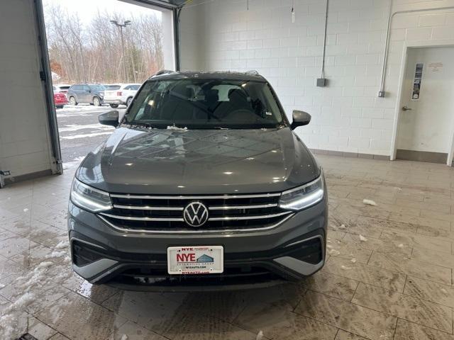 new 2024 Volkswagen Tiguan car, priced at $34,951