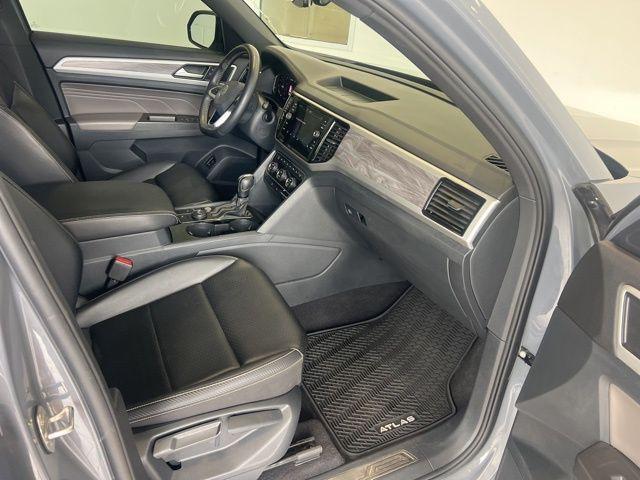 used 2022 Volkswagen Atlas Cross Sport car, priced at $24,980