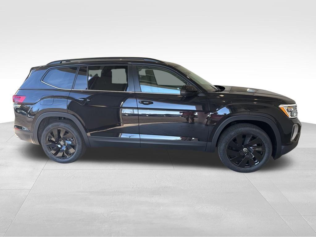 new 2026 Volkswagen Atlas car, priced at $47,770