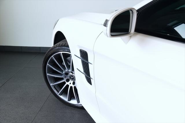 used 2019 Mercedes-Benz SL 550 car, priced at $69,000