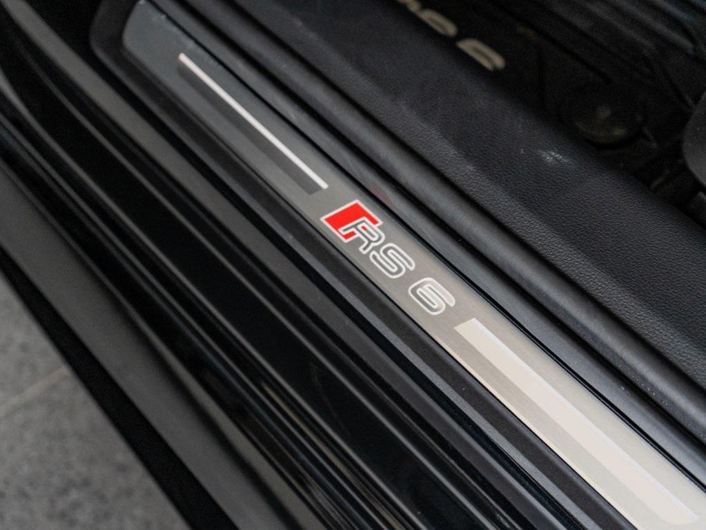 used 2025 Audi RS 6 Avant car, priced at $147,000