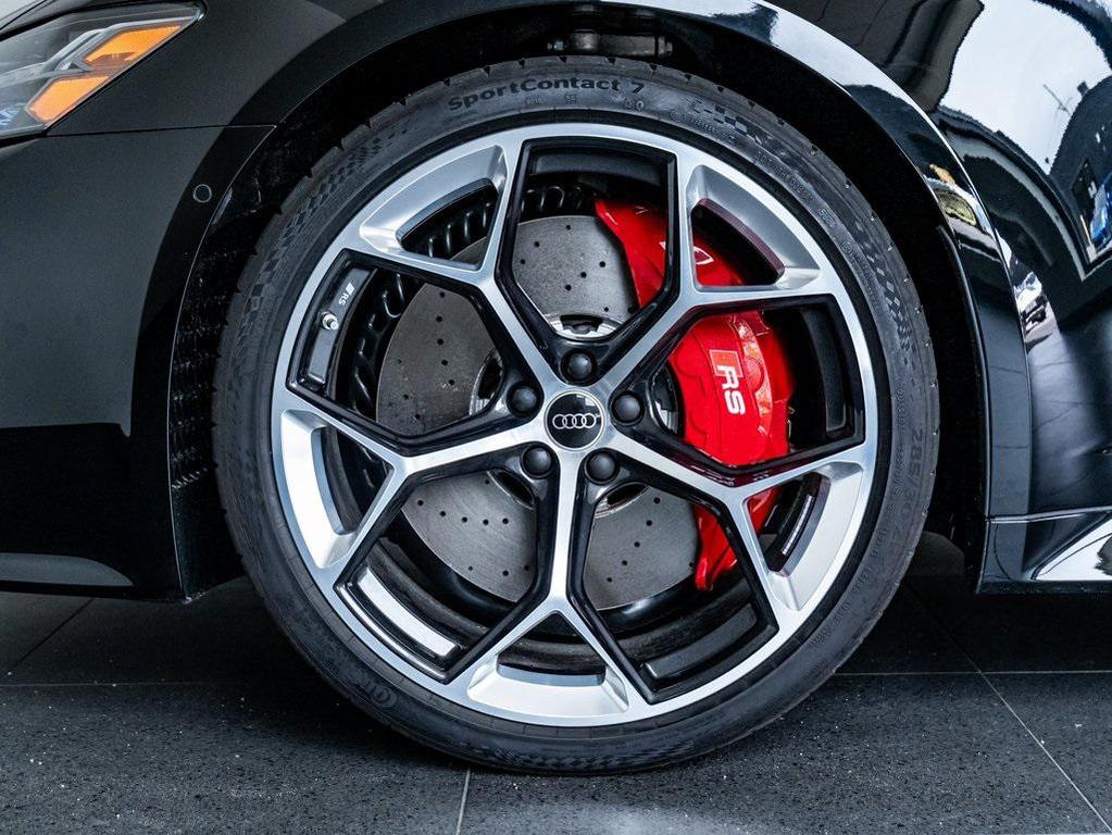 used 2025 Audi RS 6 Avant car, priced at $147,000