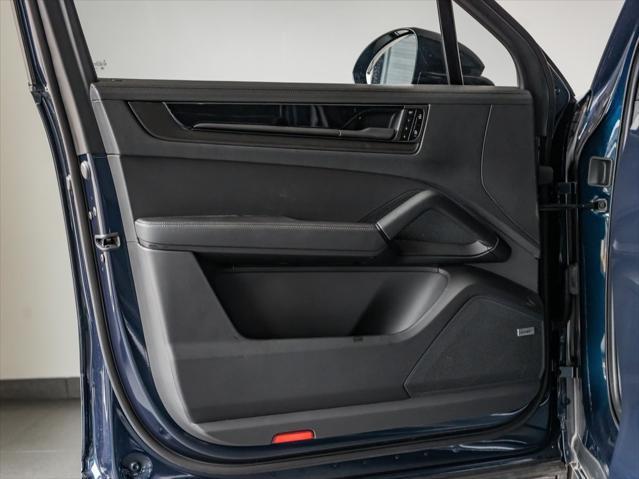 used 2025 Porsche Cayenne car, priced at $149,000