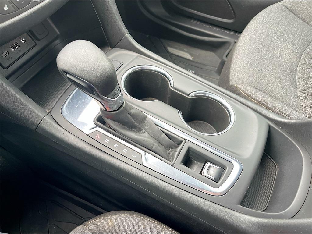 used 2023 Chevrolet Equinox car, priced at $15,600