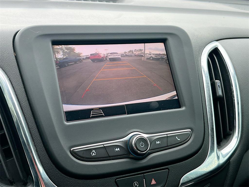 used 2023 Chevrolet Equinox car, priced at $15,600