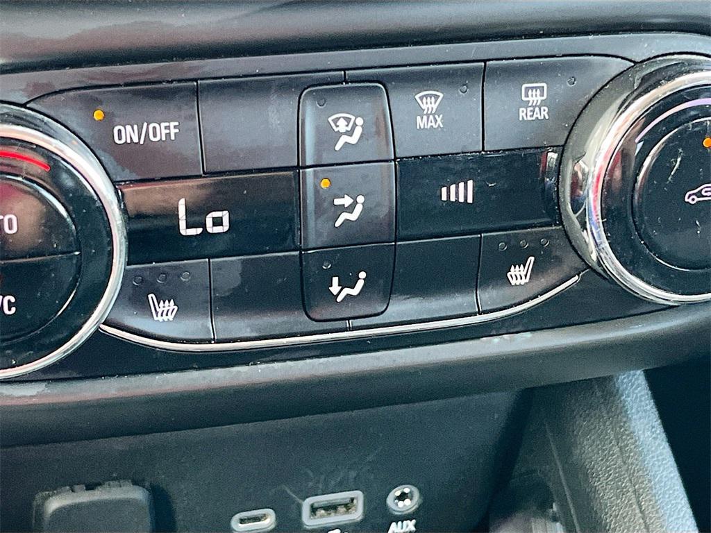 used 2023 Chevrolet TrailBlazer car, priced at $18,000