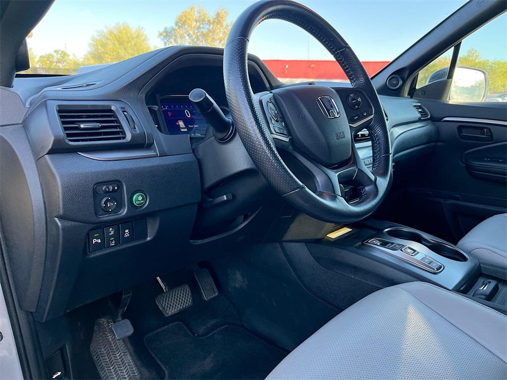 used 2022 Honda Passport car, priced at $27,500