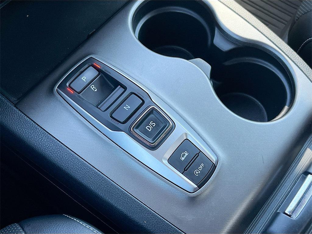 used 2022 Honda Ridgeline car, priced at $25,300