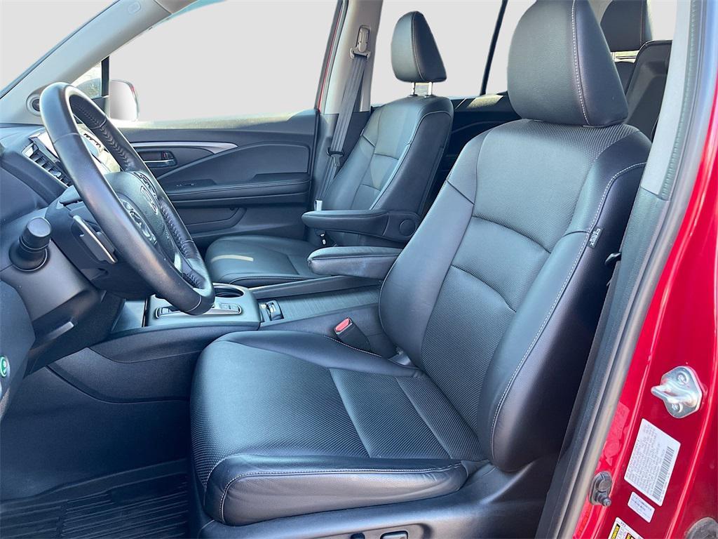 used 2022 Honda Ridgeline car, priced at $25,300