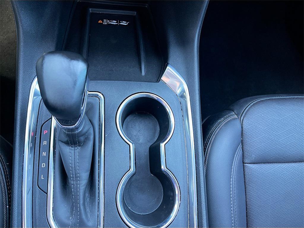 used 2023 Chevrolet Traverse car, priced at $31,600