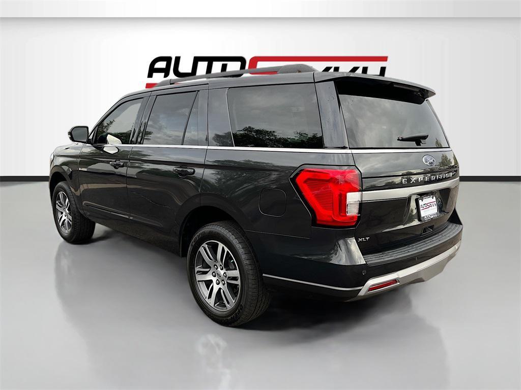 used 2022 Ford Expedition car, priced at $35,500