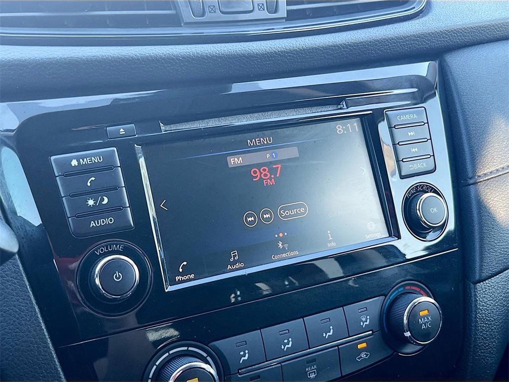 used 2020 Nissan Rogue car, priced at $13,200