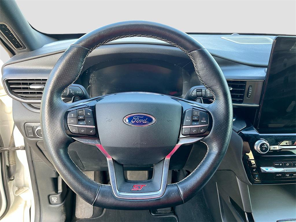 used 2023 Ford Explorer car, priced at $34,600
