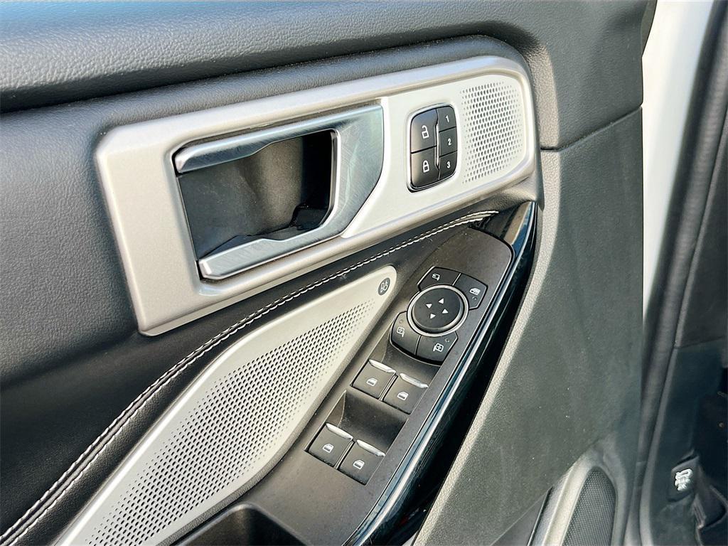 used 2023 Ford Explorer car, priced at $34,600