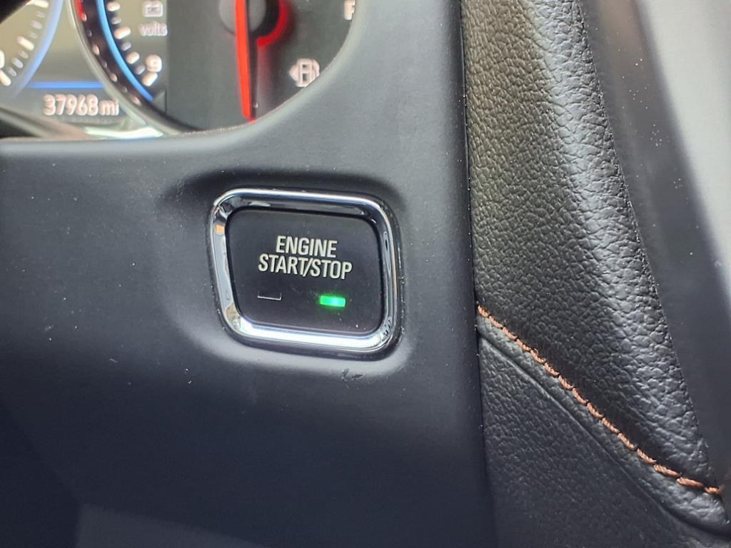 used 2022 GMC Acadia car, priced at $26,000
