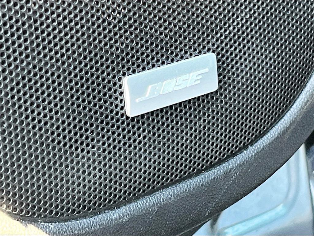 used 2022 GMC Acadia car, priced at $25,300