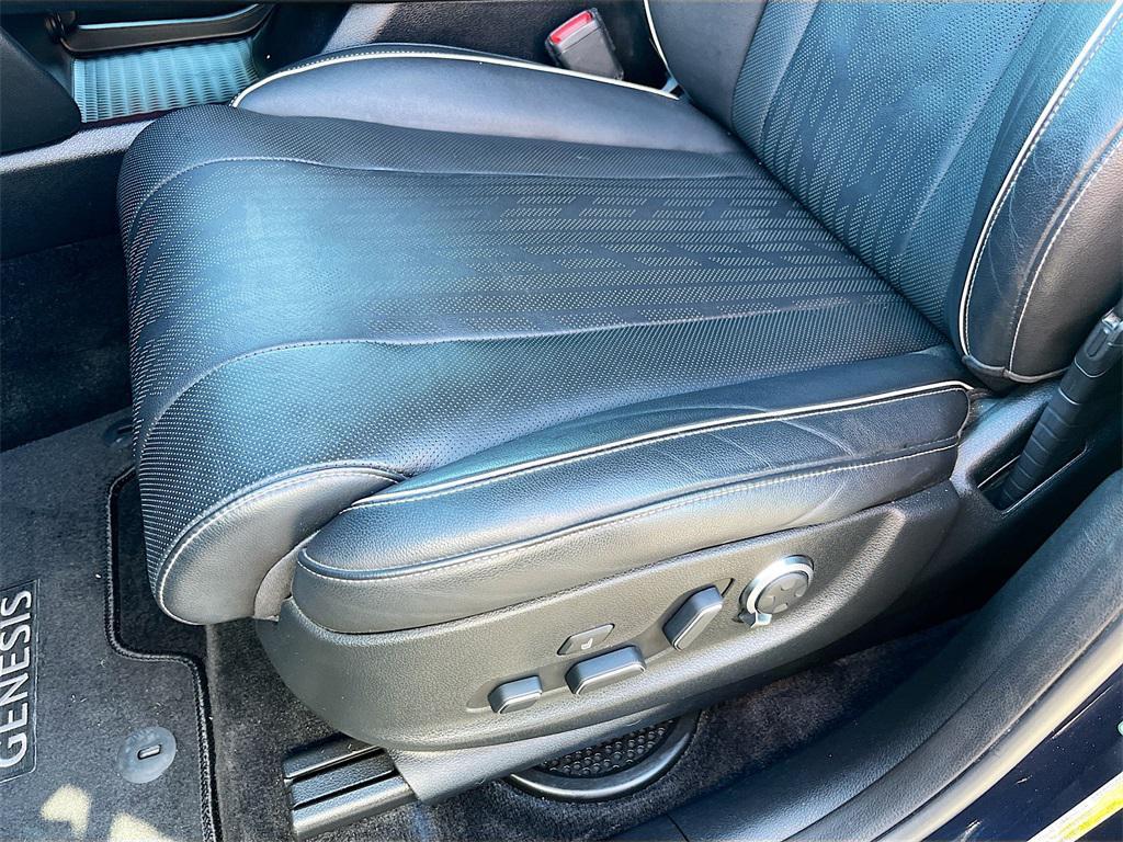 used 2022 Genesis GV80 car, priced at $35,500