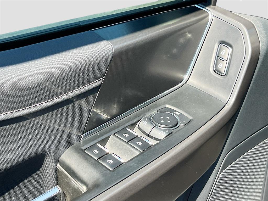 used 2024 Ford F-150 car, priced at $35,000