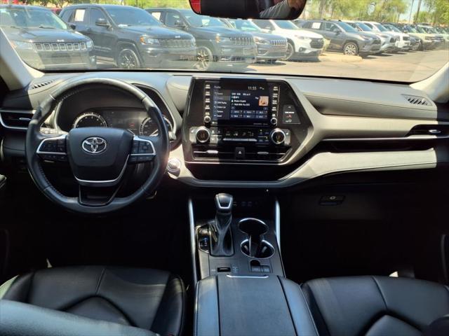 used 2022 Toyota Highlander car, priced at $30,500