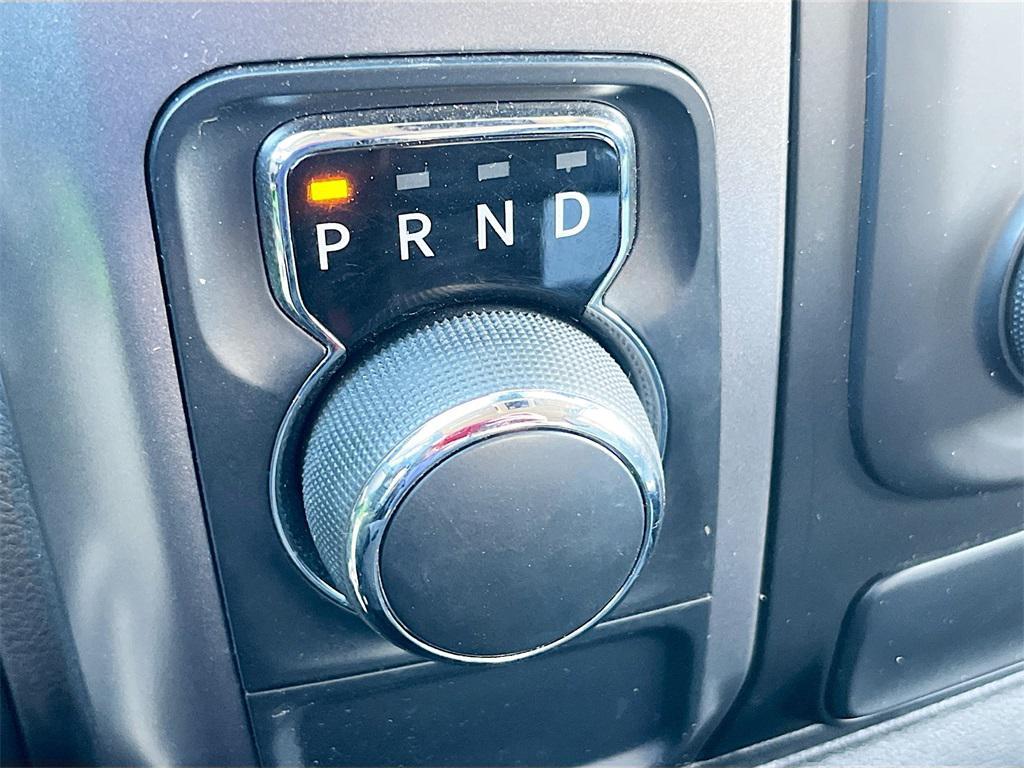 used 2022 Ram 1500 Classic car, priced at $20,000