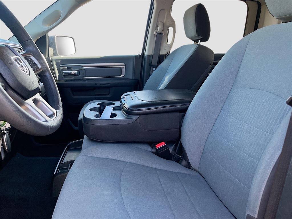 used 2022 Ram 1500 Classic car, priced at $20,000